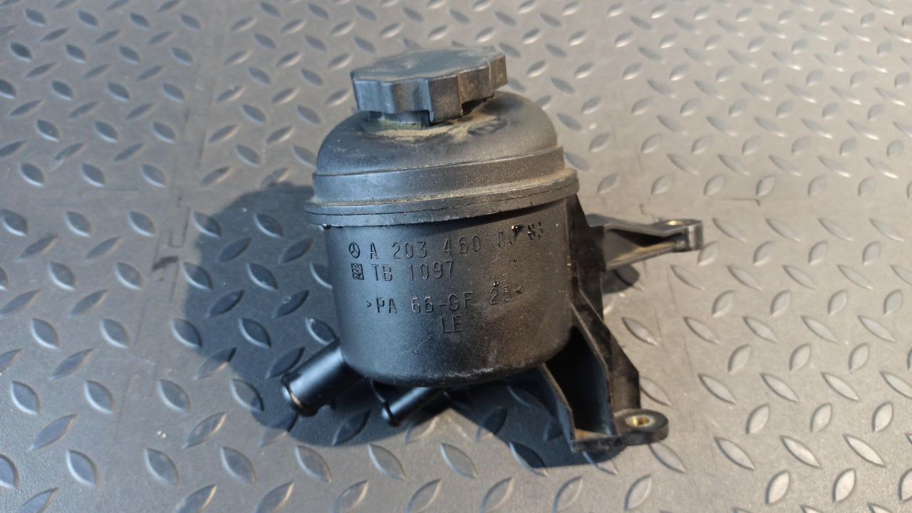 Бачок ГУР Mercedes C/W203 2000-2008