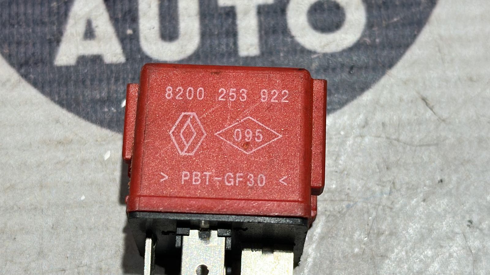 Реле Renault Scenic/2 2003-2009