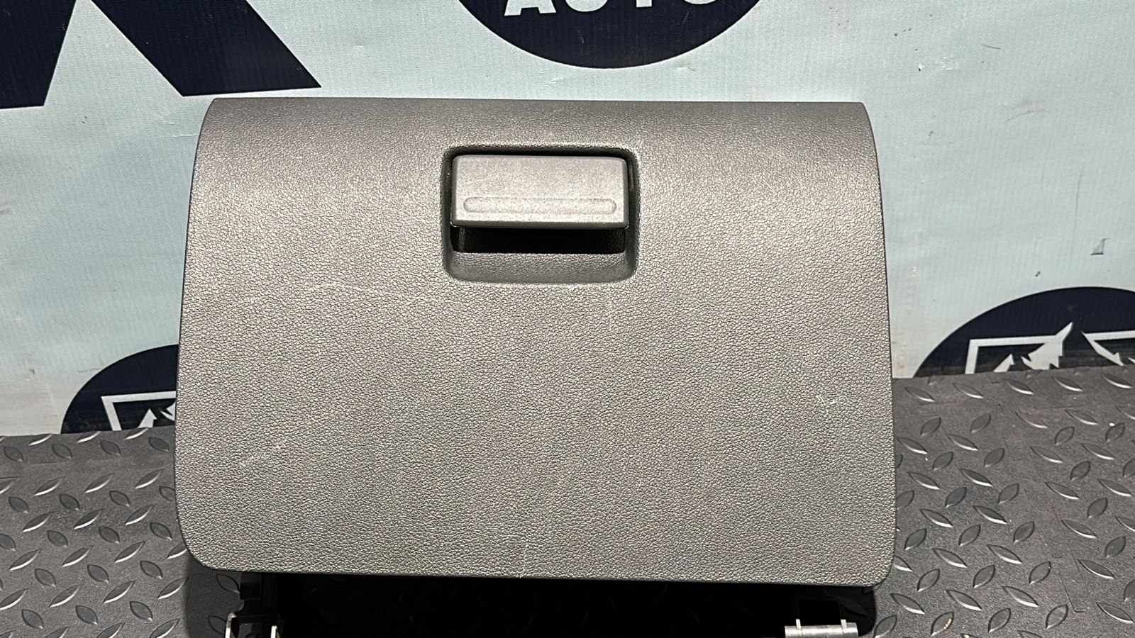 Бардачок Ford Focus/2 2004-2011