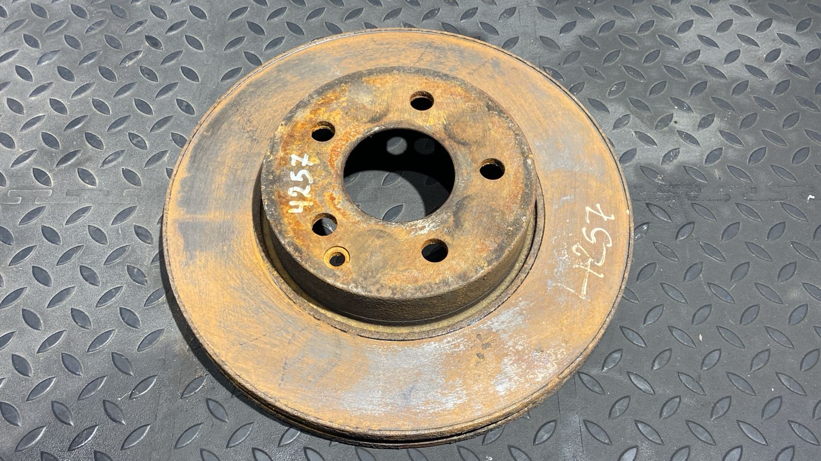 Диск тормозной передний Mercedes C/W204 2006-2015