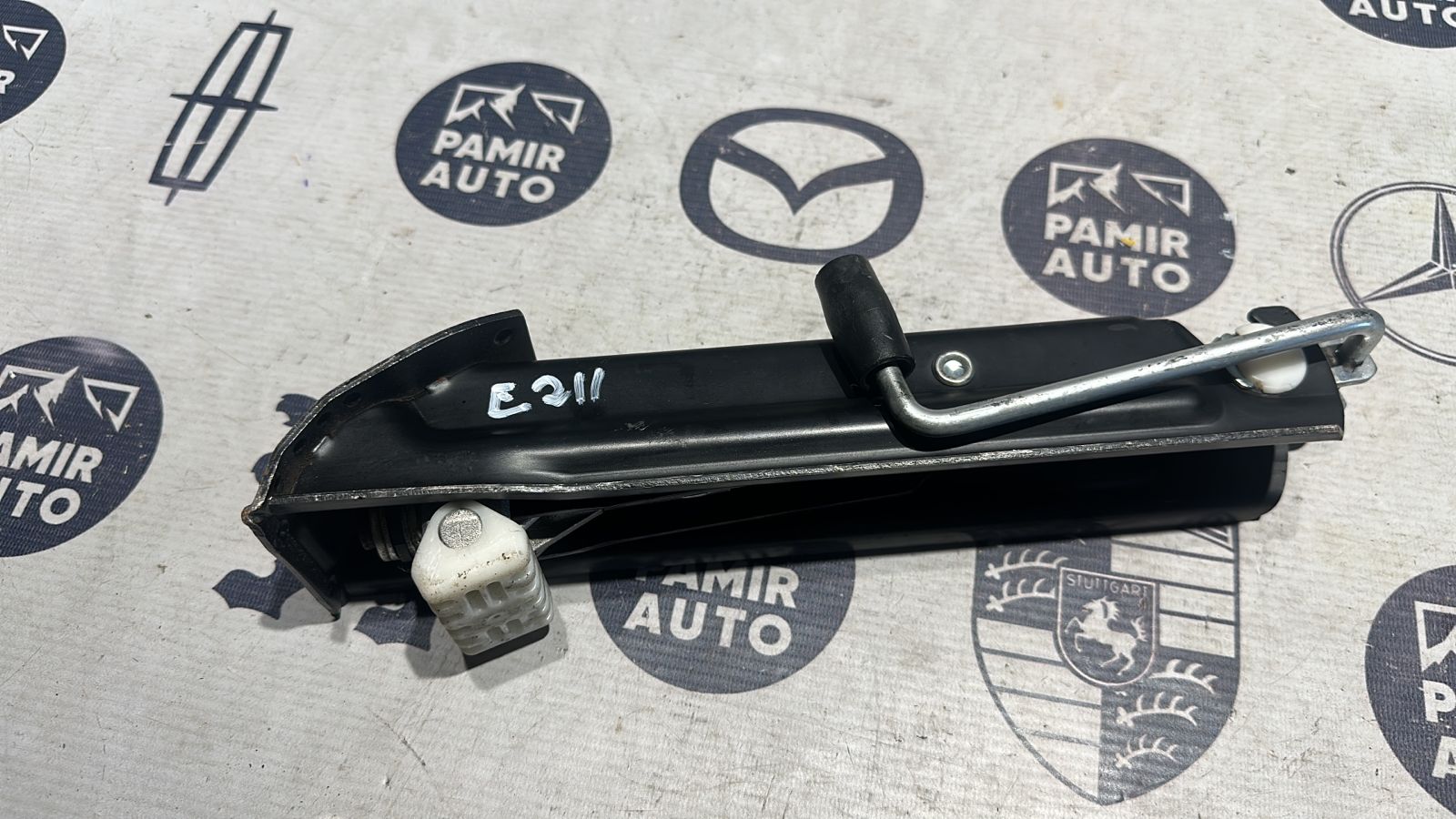 Домкрат Mercedes E/W211 2002-2009