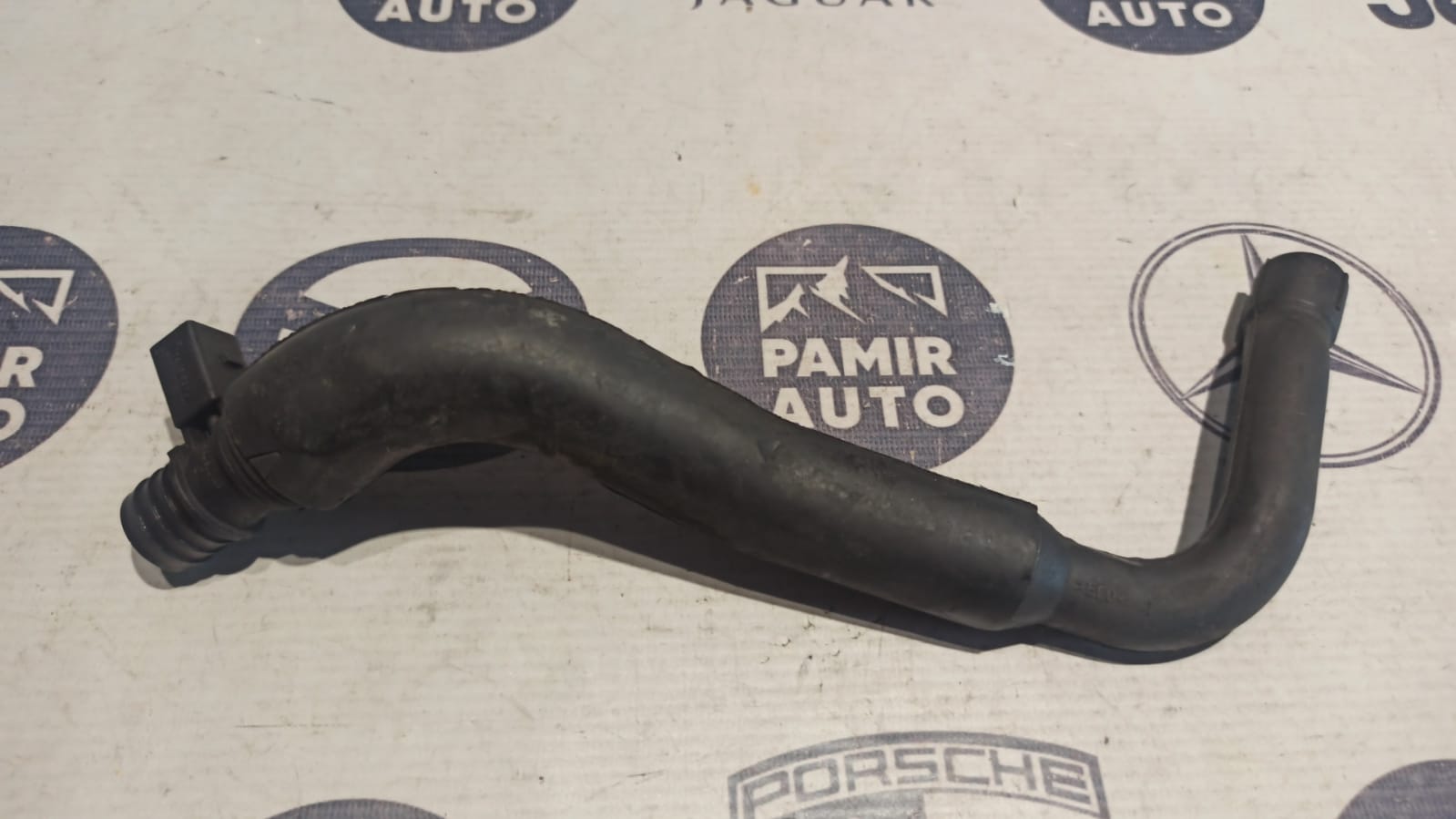 Патрубок картерных газов Mercedes C/W203 2000-2008