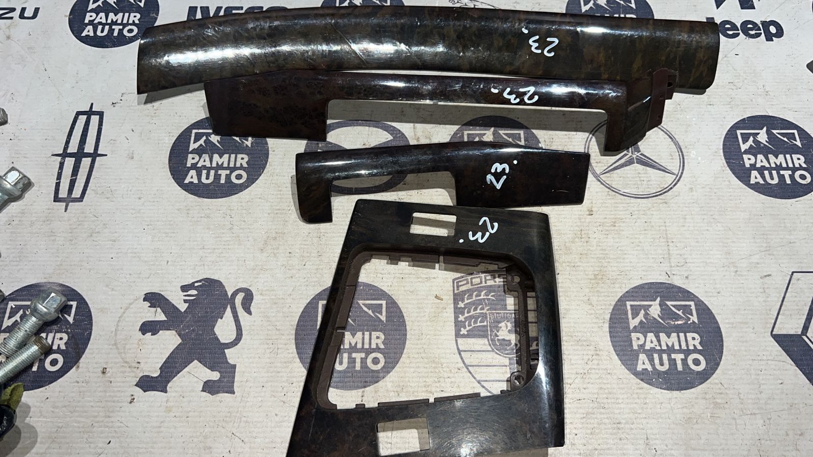 Накладка на торпедо BMW 3/E46 1998-2007