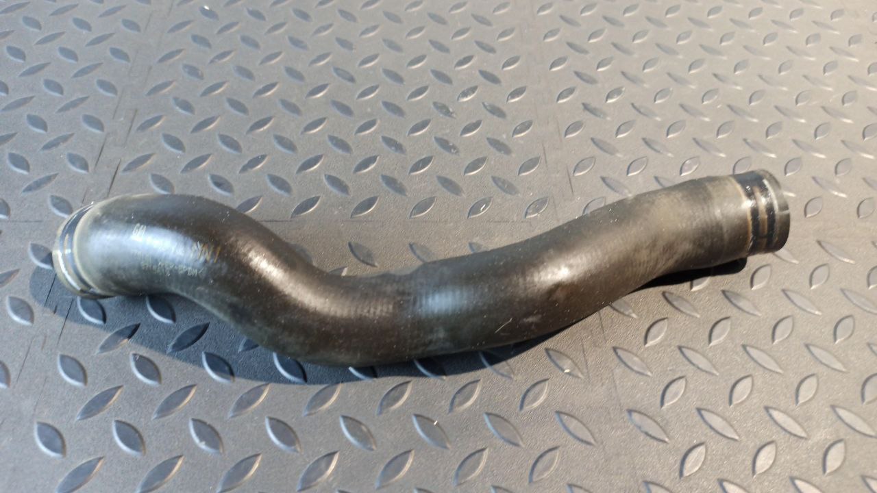 Патрубок ОЖ Opel Vectra/C 2002-2008