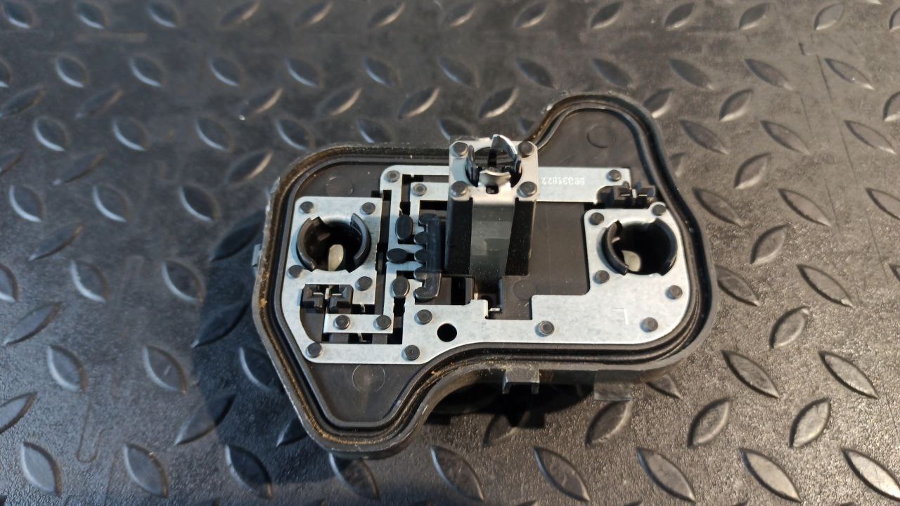 Плата заднего фонаря левая Volkswagen Golf/5 2003-2009