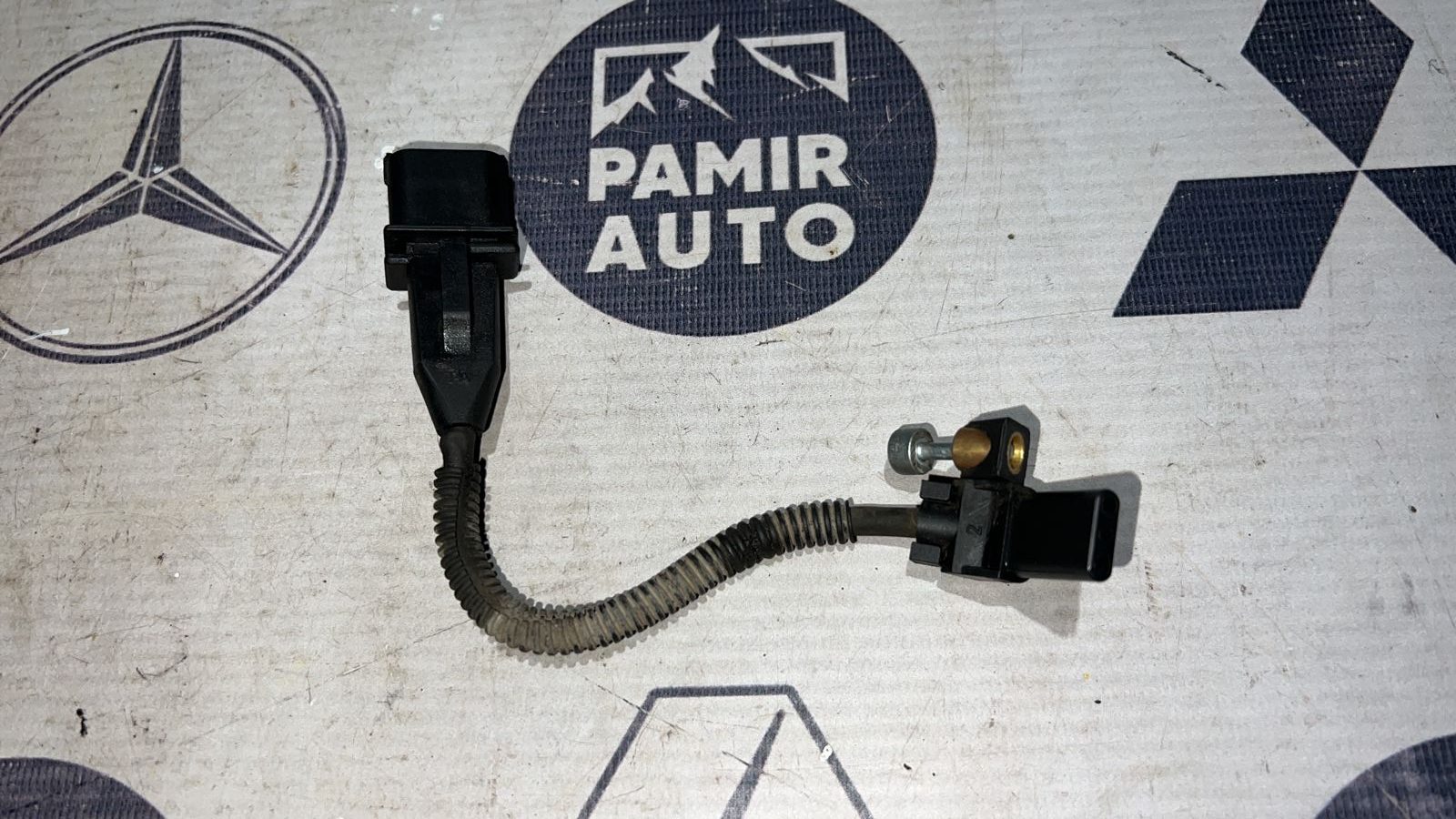 Датчик положения коленвала Opel Zafira/B 2005-2014