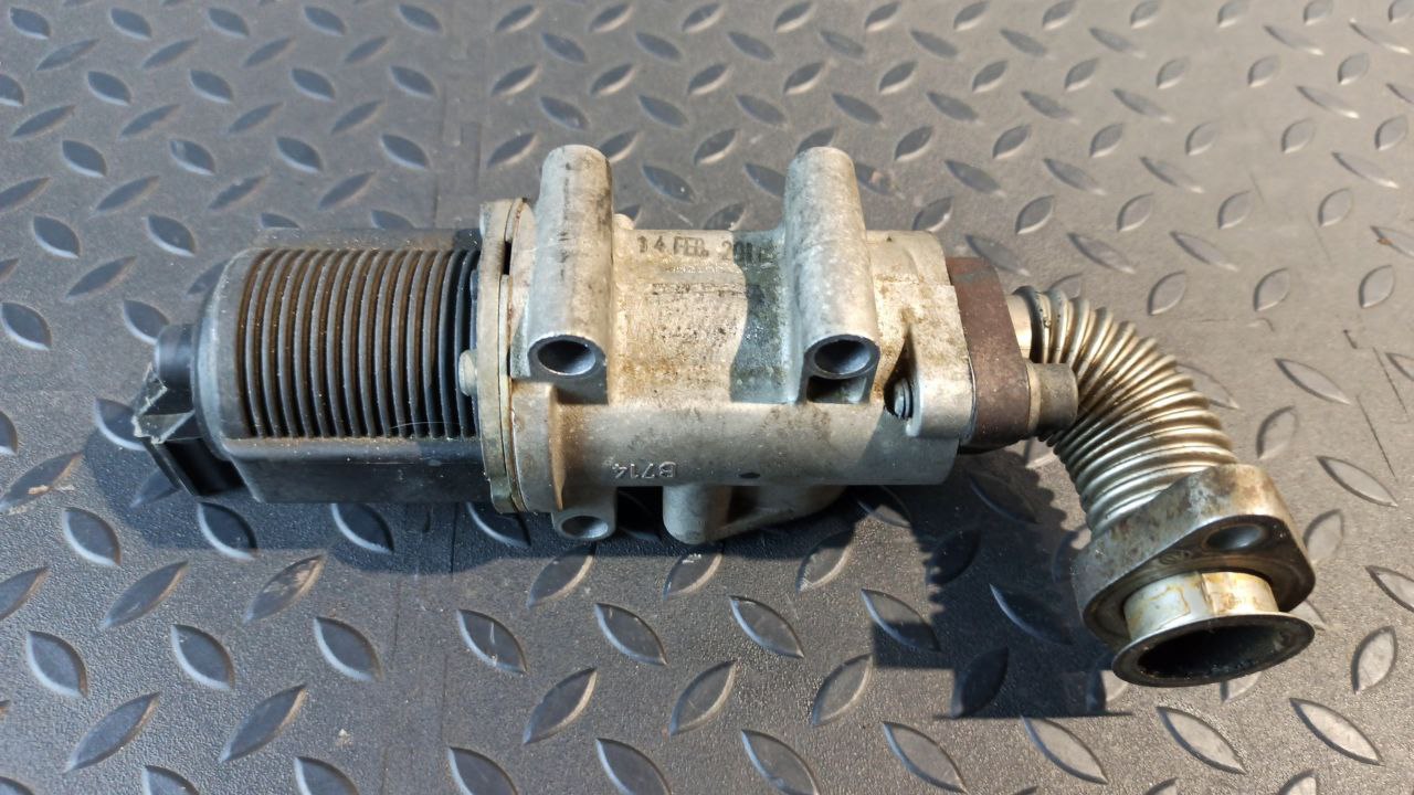 Клапан системы EGR Opel Zafira/B 2005-2014