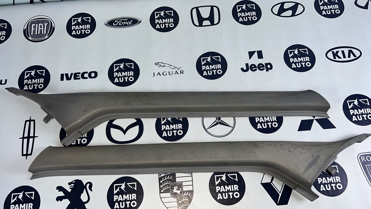 Обшивка стойки передняя Mercedes Sprinter/W901-W909 1995-н.в.