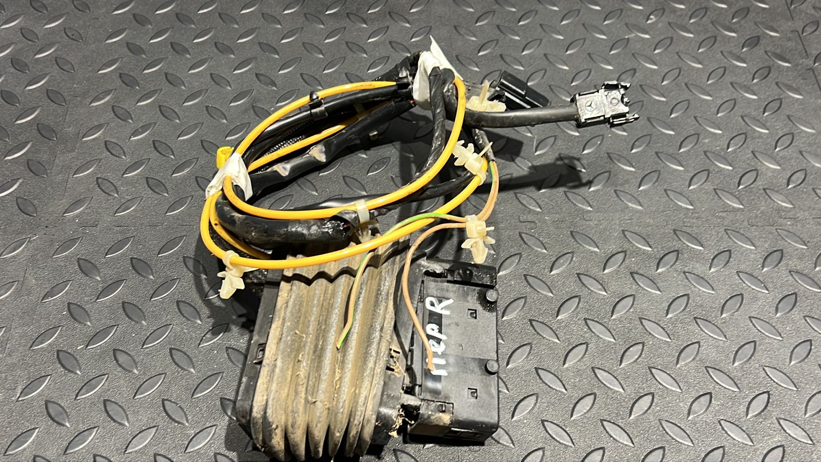 Проводка двери передняя правая Mercedes C/W202 1993-2001