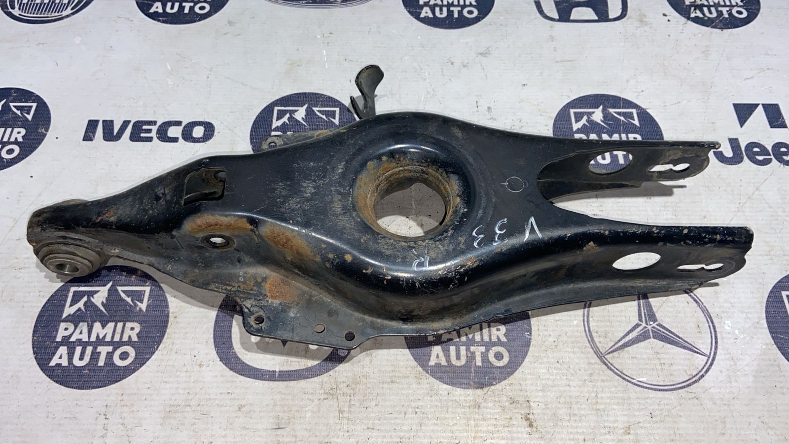 Рычаг задний правый Mercedes E/W211 2002-2009