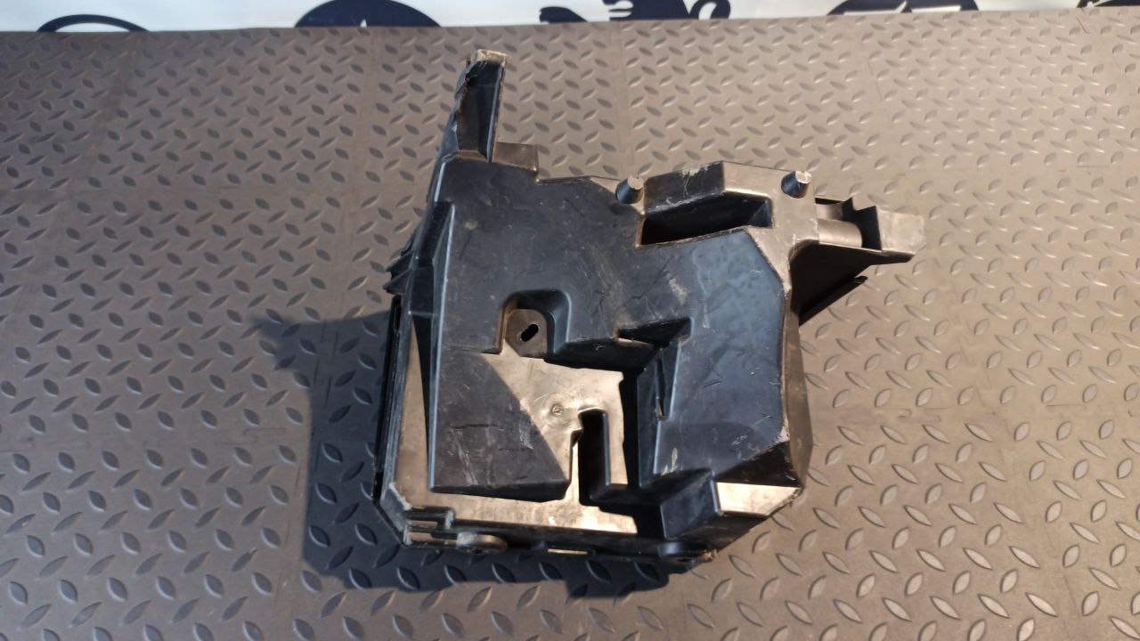 Корпус блока предохранителей Renault Scenic/2 2003-2009