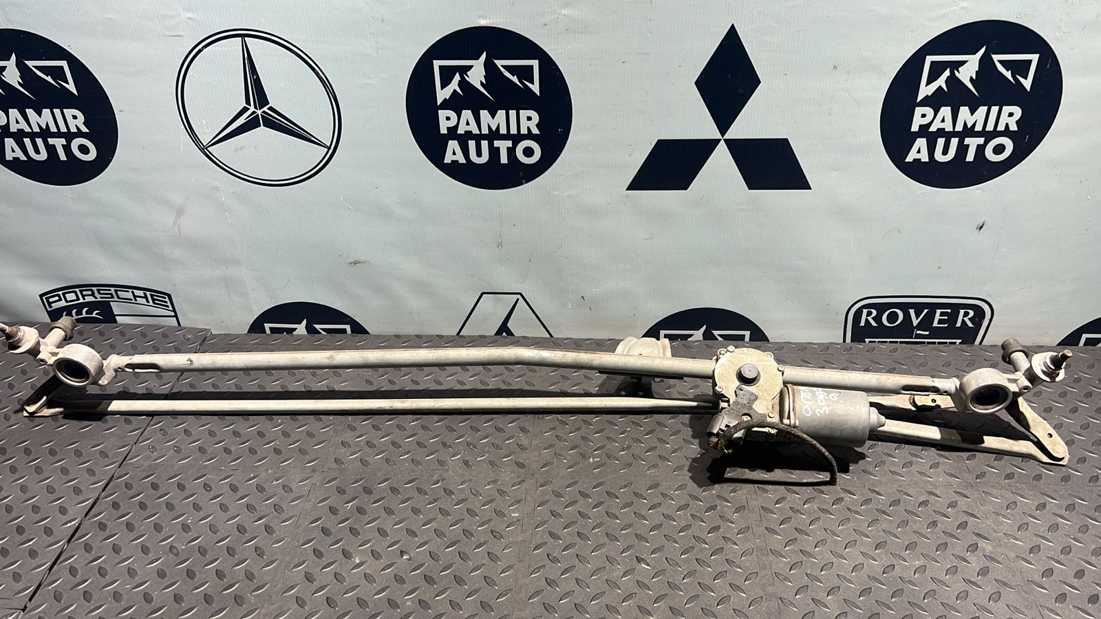 Трапеция стеклоочистителя Opel Zafira/B 2005-2014