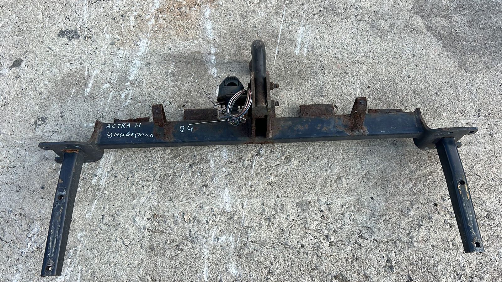 Фаркоп Opel Astra/H 2004-2014