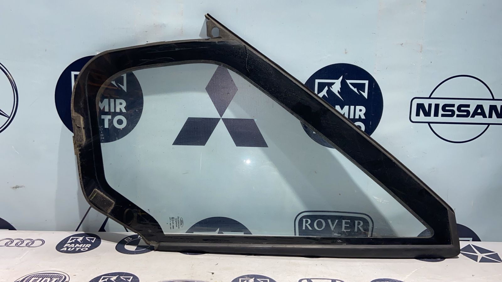 Форточка двери передняя левая Ford Transit 2000-2006