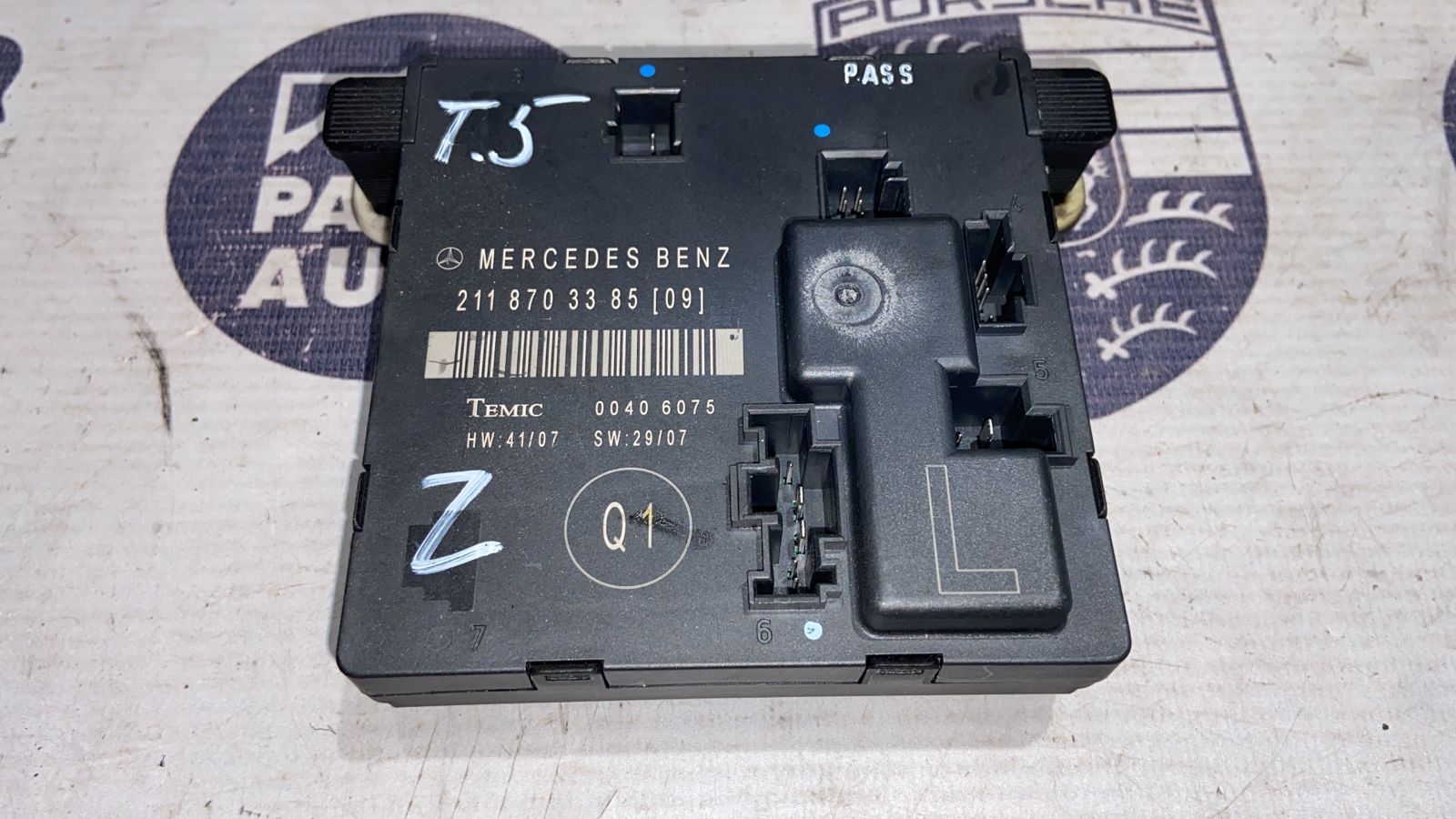 Блок комфорта двери задний левый Mercedes E/W211 2002-2009