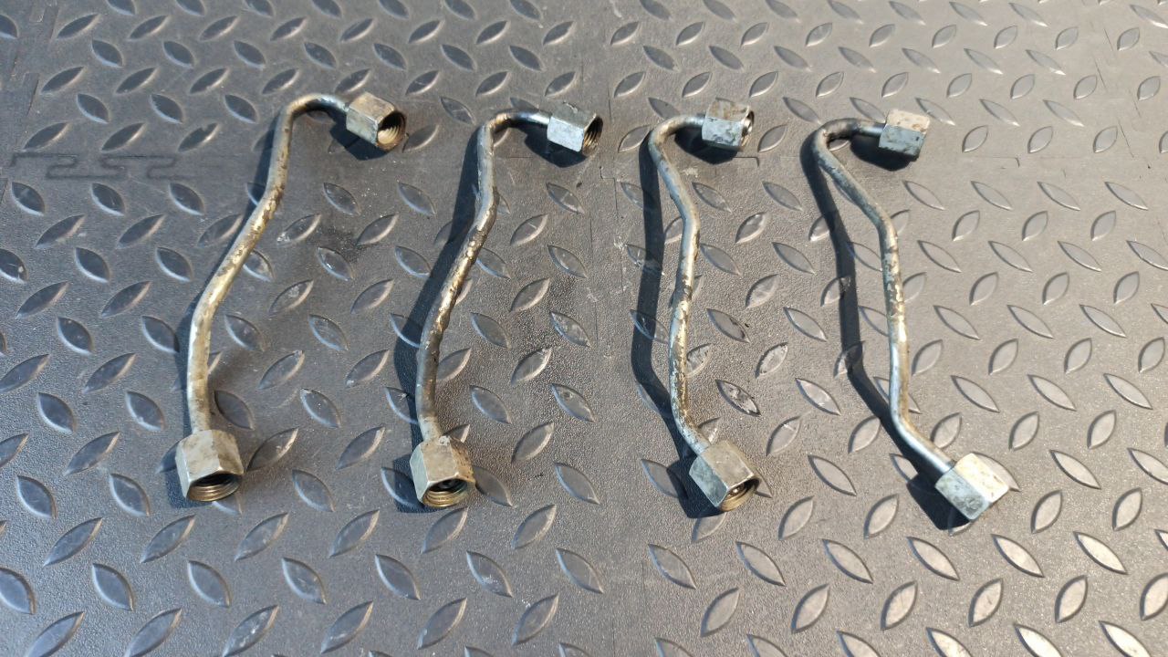 Трубка топливная Mercedes E/W211 2002-2009