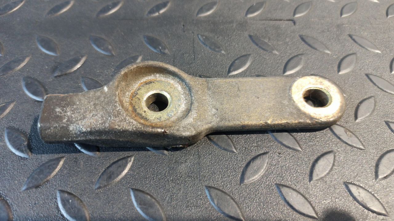 Кронштейн генератора Ford Mondeo/3 2000-2007