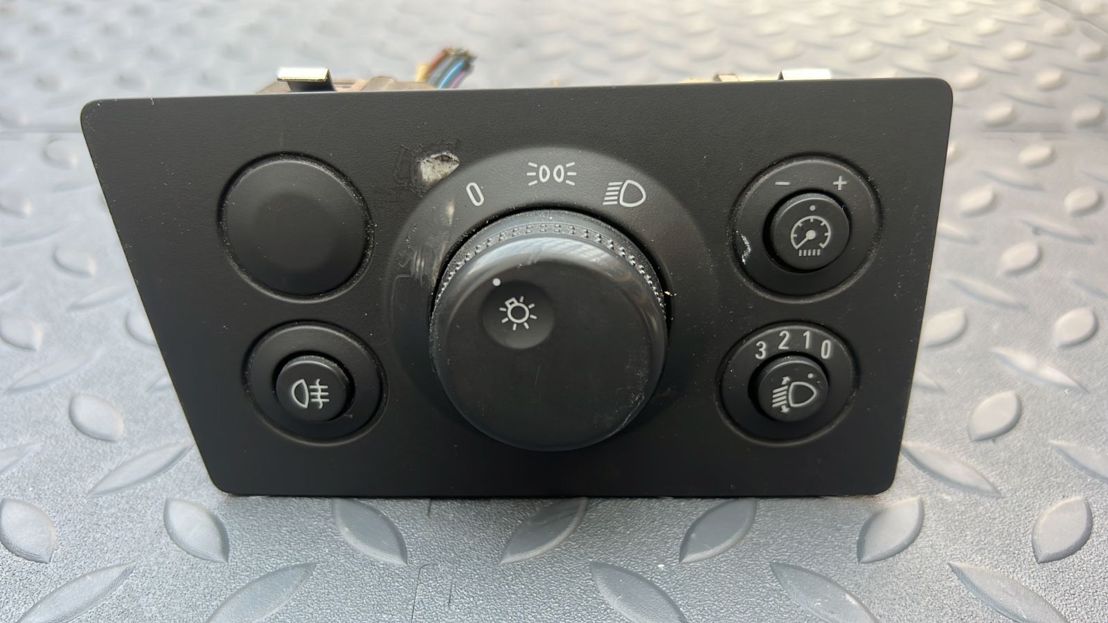 Переключатель света фар Opel Zafira/B 2005-2014