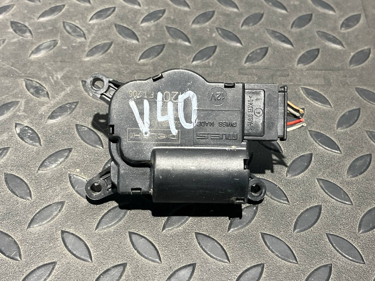 Моторчик заслонки отопителя Opel Astra/H 2004-2014