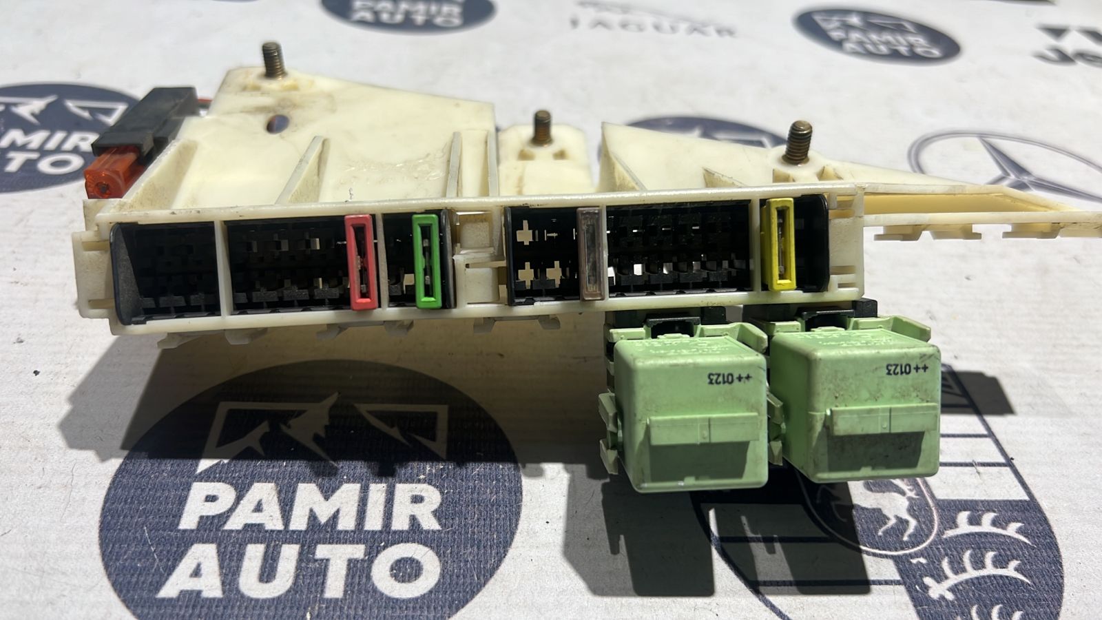 Блок реле BMW 5/E39 1995-2004