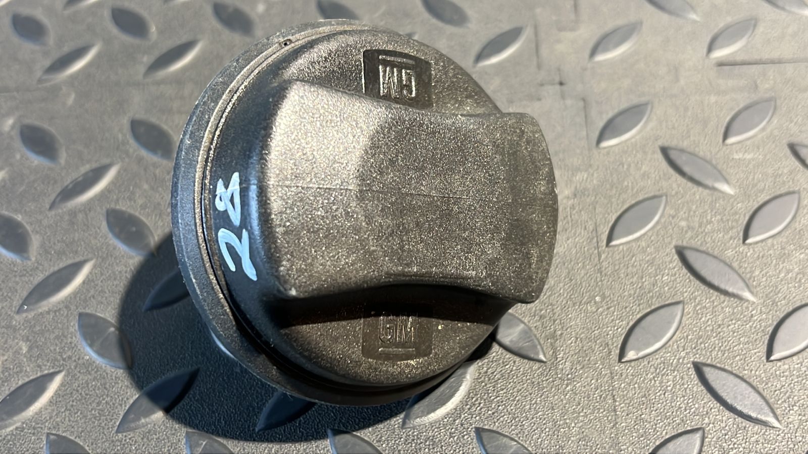 Крышка топливного бака Opel Corsa/D 2006-2014