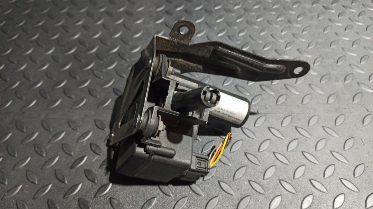 Моторчик привода круиз контроля BMW 3/E46 1998-2007