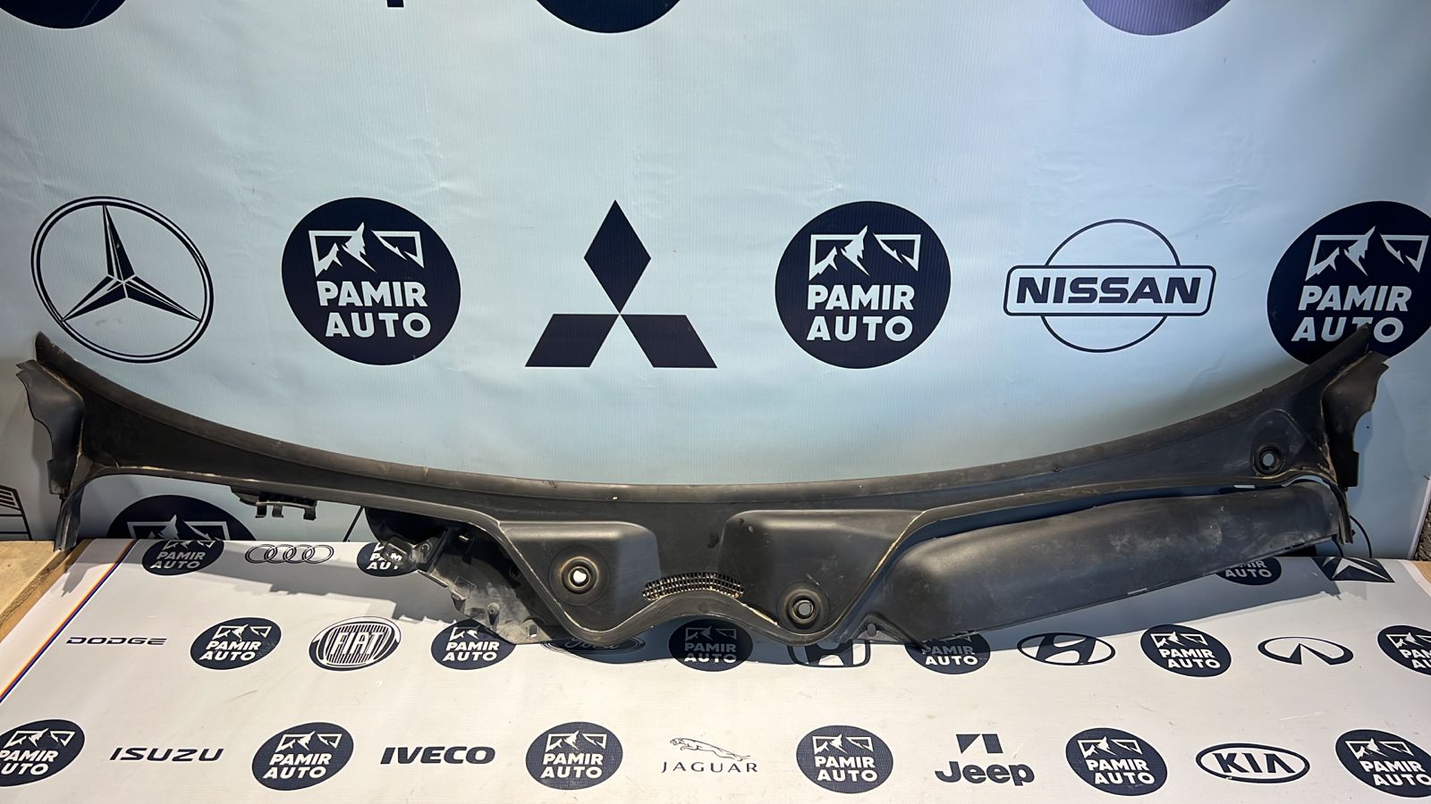 Решетка под лобовое стекло (Жабо) Mercedes E/W211 2002-2009