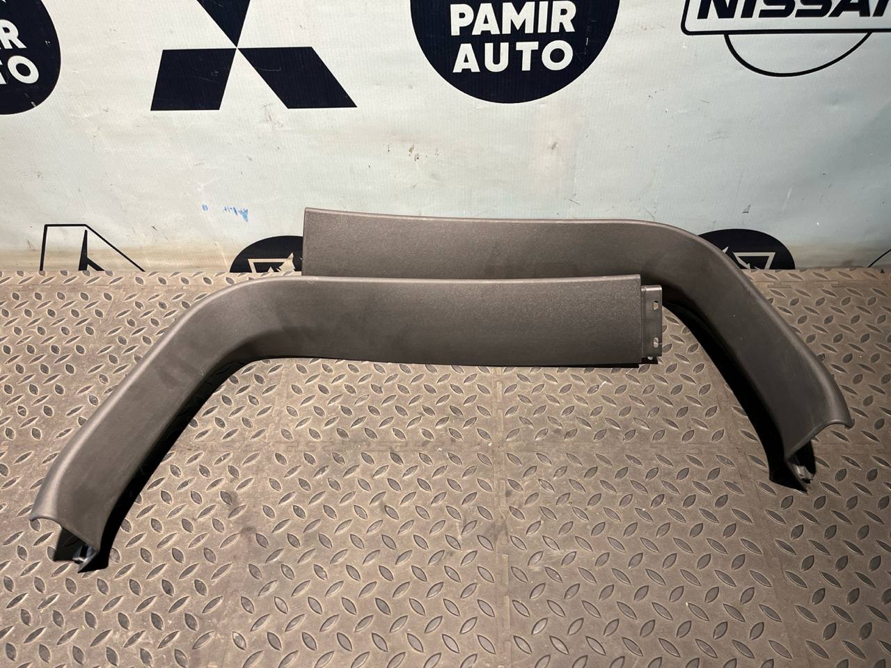 Обшивка двери багажника Opel Astra/H 2004-2014