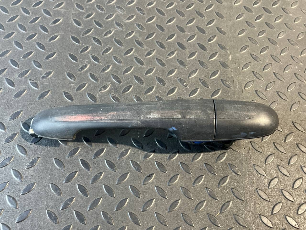 Ручка двери передняя левая Mercedes Vito/W639 2003-2014