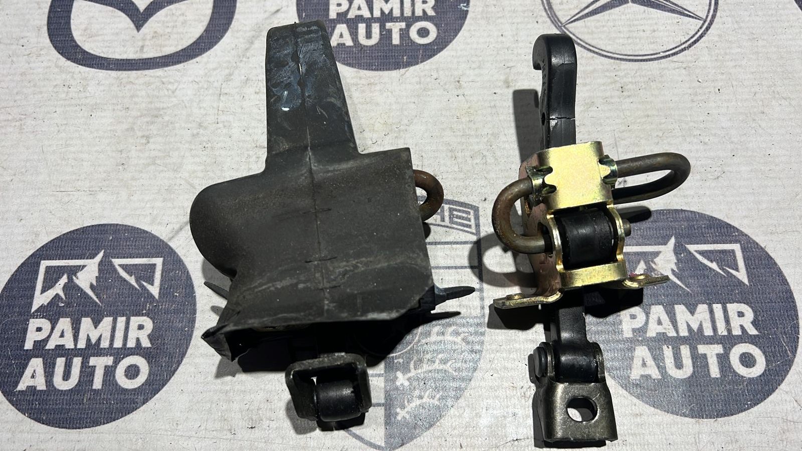 Ограничитель двери задний BMW 3/E46 1998-2007