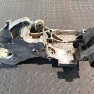 Кронштейн генератора Volkswagen Golf/4 1997-2006