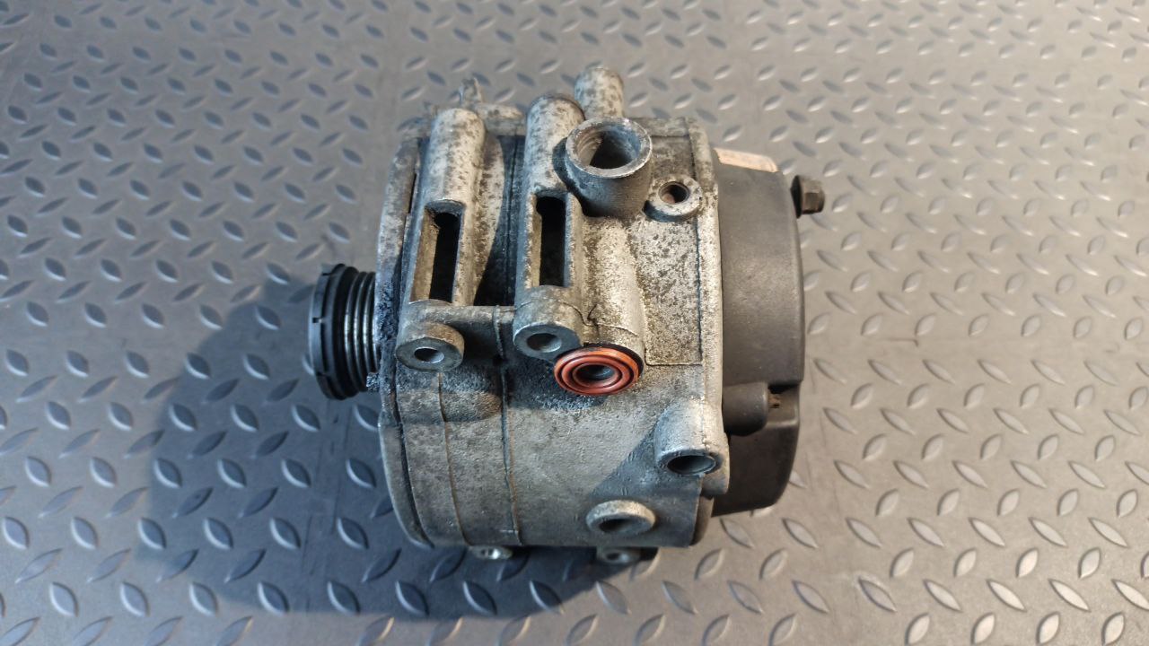 Генератор Mercedes C/W203 2000-2008