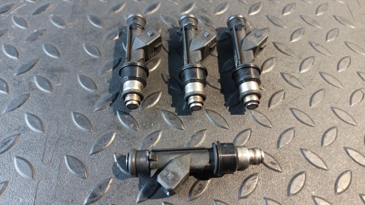 Форсунка бензиновая Opel Astra/H 2004-2014