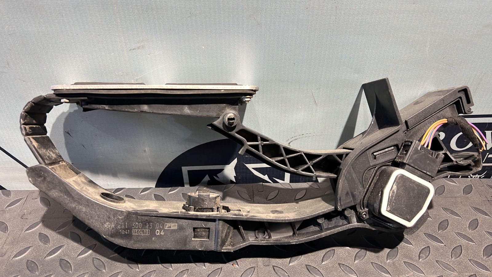 Педаль газа Mercedes C/W203 2000-2008