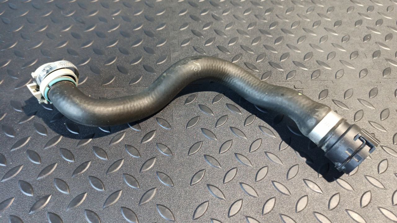 Патрубок ОЖ BMW 3/E46 1998-2007