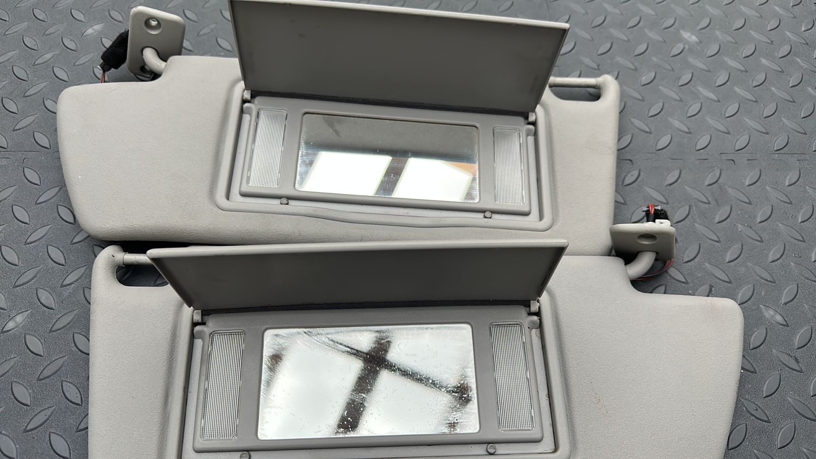 Козырек солнцезащитный Opel Zafira/B 2005-2014