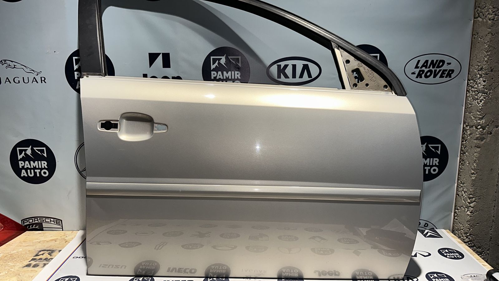 Дверь передняя правая Opel Vectra/C 2002-2008