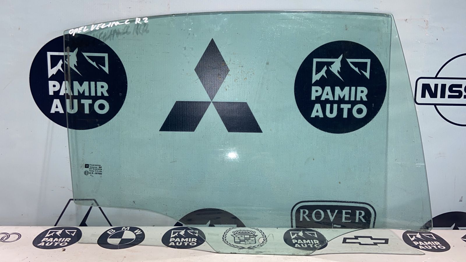 Стекло двери заднее правое Opel Vectra/C 2002-2008