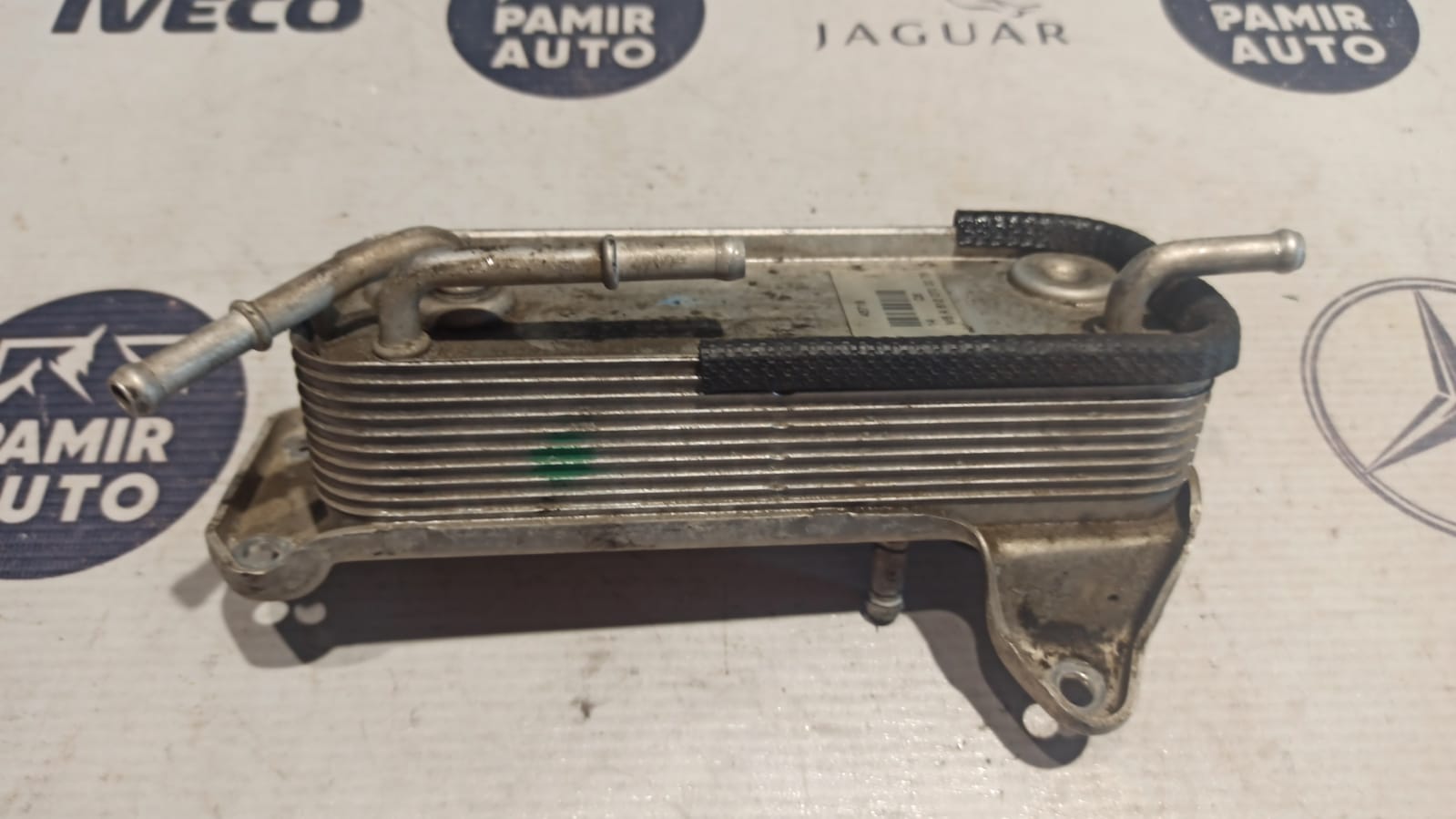 Радиатор масляный (Теплообменник) Mercedes C/W203 2000-2008