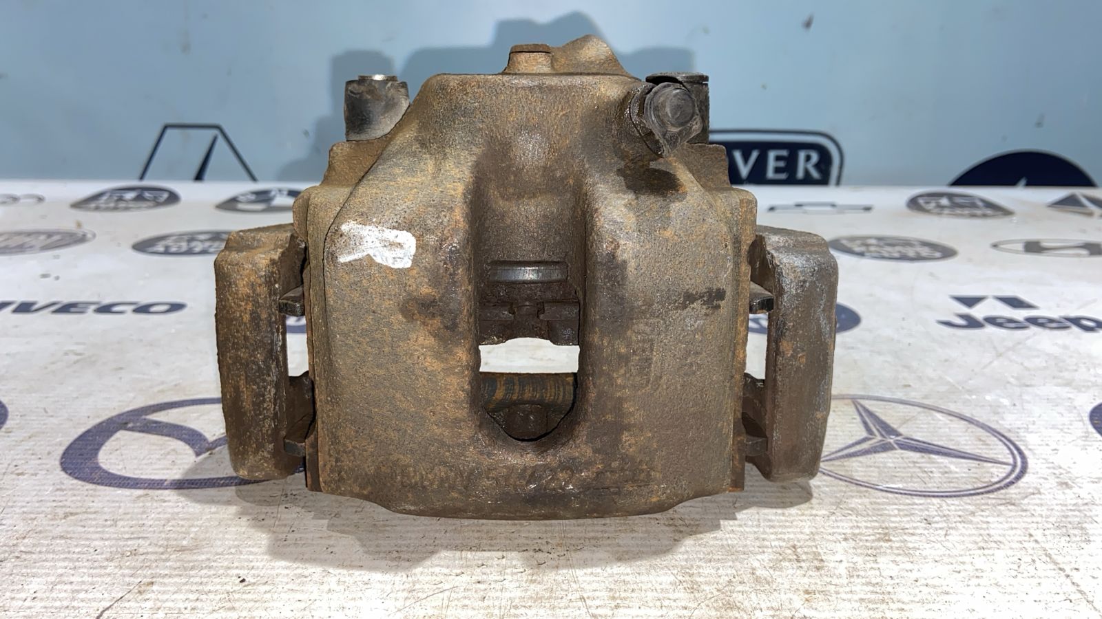 Суппорт передний правый BMW 3/E46 1998-2007