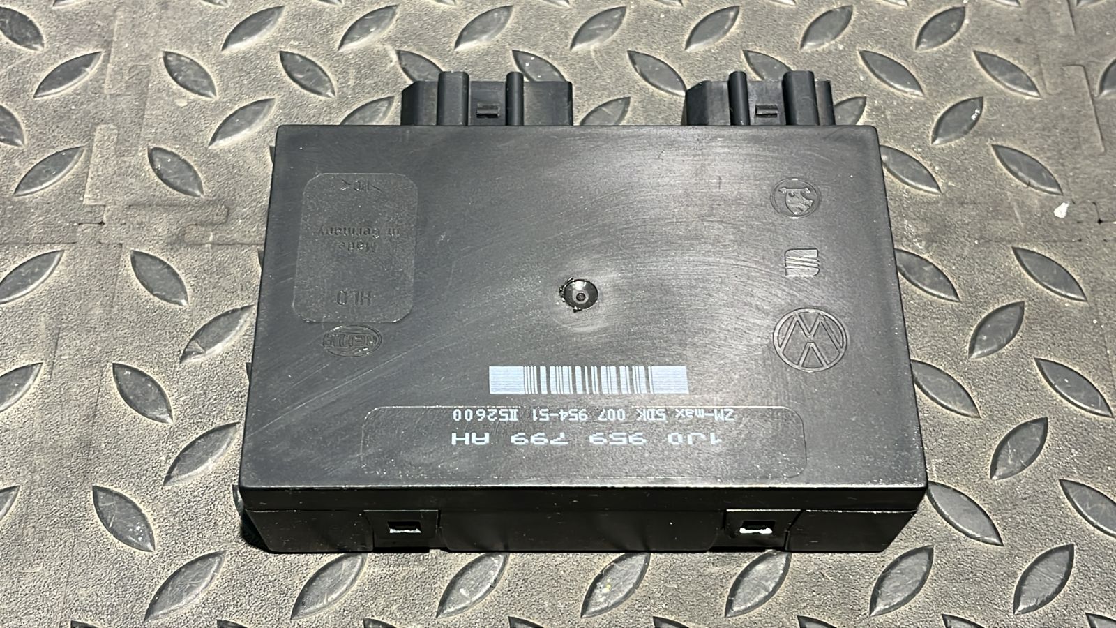 Блок комфорта Volkswagen Golf/4 1997-2006