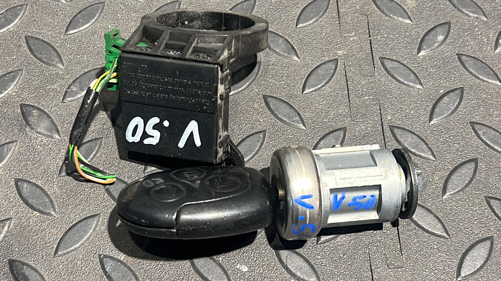 Замок зажигания Ford Focus 1998-2007