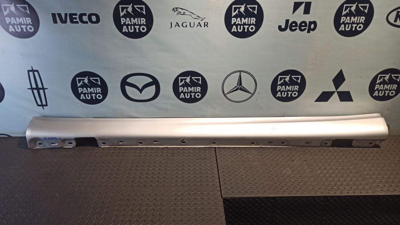 Накладка порога левая Mercedes C/W203 2000-2008