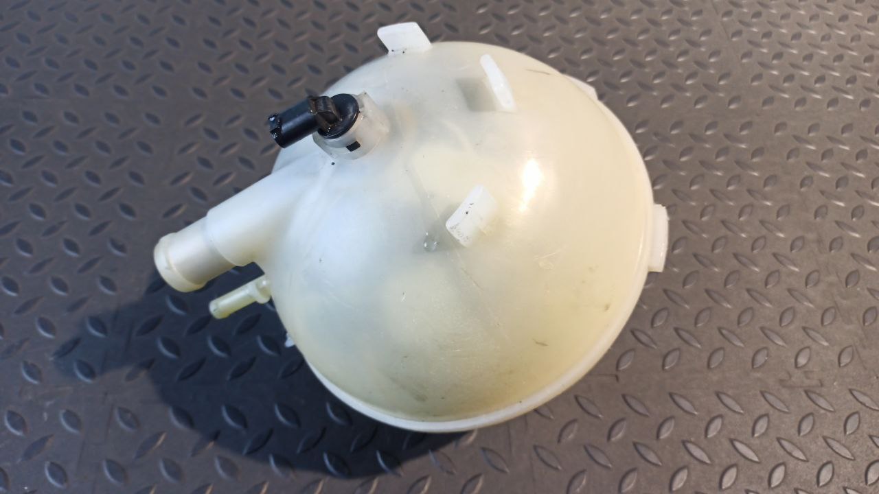 Бачок расширительный Mercedes Vito/W639 2003-2014