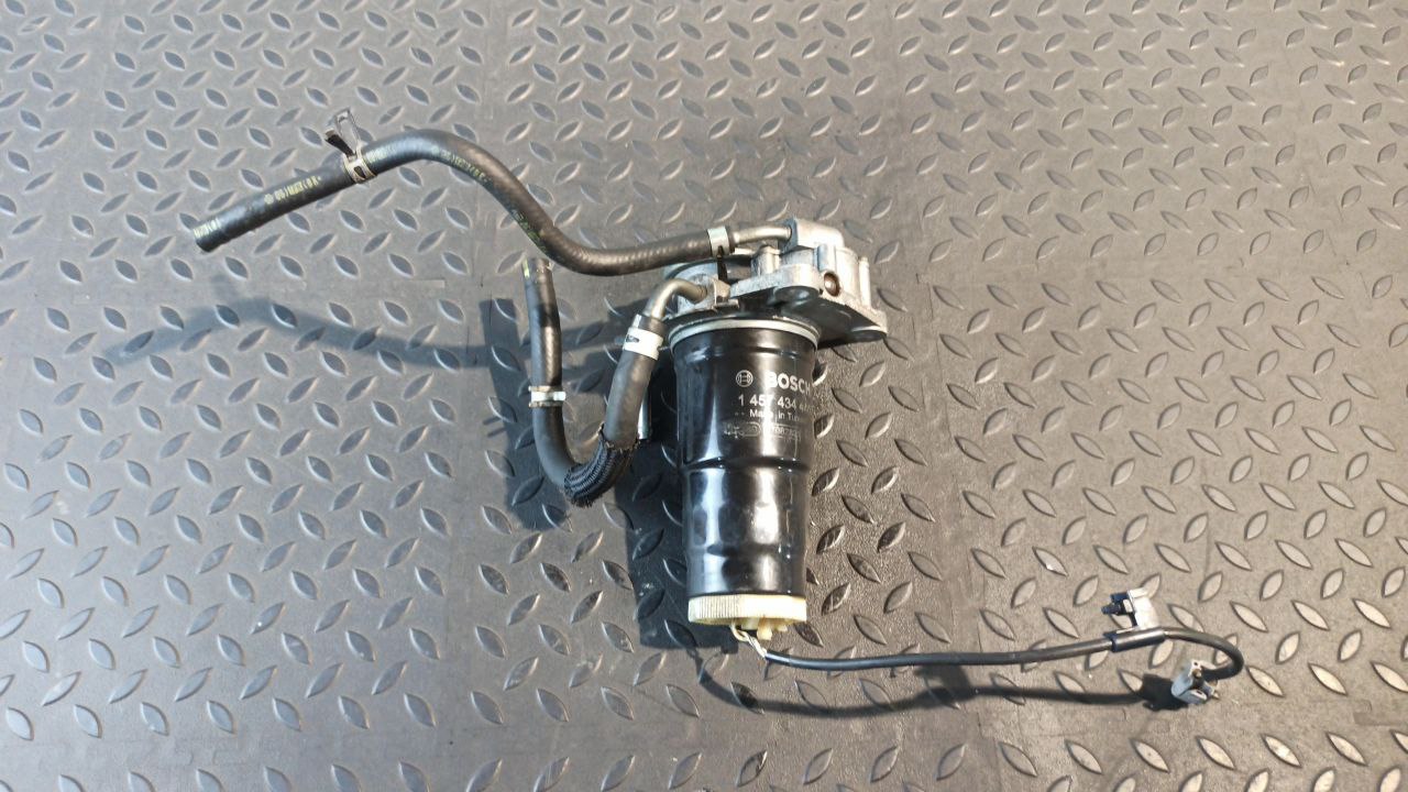 Корпус топливного фильтра Toyota Avensis/2 2003-2009