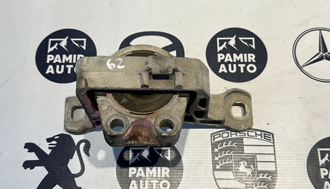 Опора двигателя Ford C-Max 2003-2010