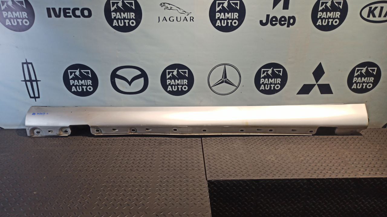 Накладка порога левая Mercedes C/W203 2000-2008