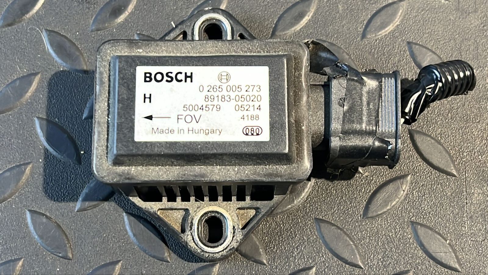 Датчик ускорения Toyota Avensis/2 2003-2009