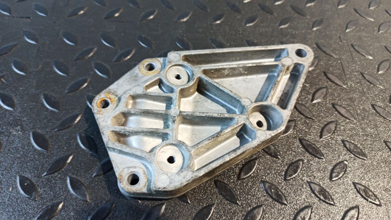 Кронштейн топливного фильтра Mercedes Vito/W638 1996-2003