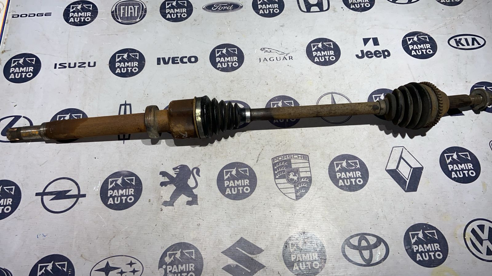 Полуось передняя правая Ford Transit 2000-2006